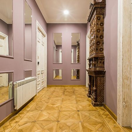 Kuxos Machabeli 2 Studio Тбилиси Екстериор снимка